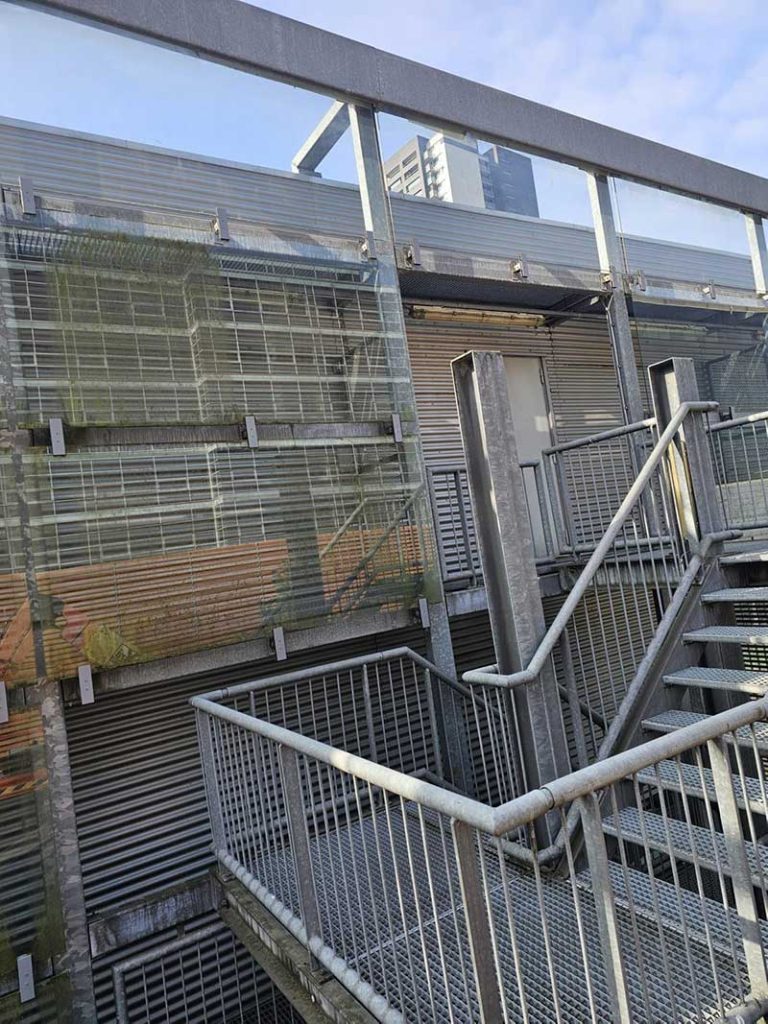Gevelbeglazing openbaar gebouw