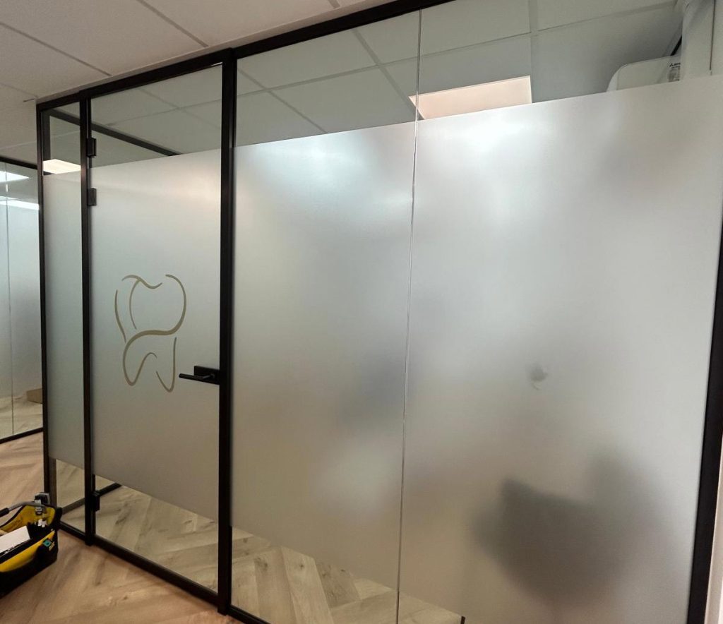 Complete glasgevel